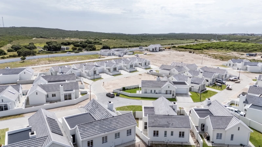 2 Bedroom Property for Sale in Kleinbaai Western Cape